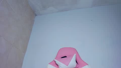 samantha victoria hall online show from February 16, 3:37 am