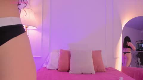 Victoria  online show from October 15, 11:33 am