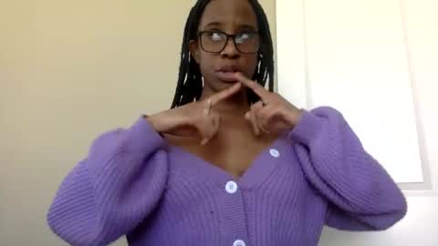 Vicky C Vicky V - Vicky C Baby Baby Vee - Schoolgurl V - V the Qween of Edging - Miss Vicky if U Nasty online show from February 28, 7:14 pm