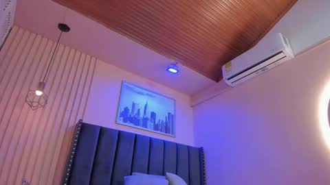 Viiolett online show from September 28, 10:52 pm