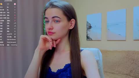 vikiberry online show from May 22, 11:17 am