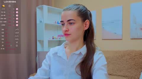 vikiberry online show from October 12, 10:52 am