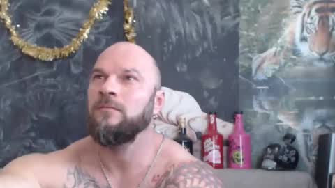 viking online show from March 26, 11:15 am