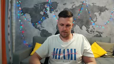 vikingchrisss online show from January 3, 1:24 pm