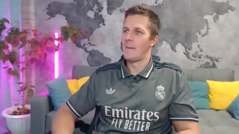 vikingchrisss online show from November 9, 11:13 am