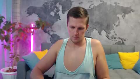 vikingchrisss online show from November 14, 11:56 am