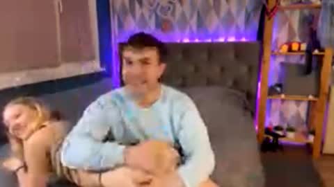 viktor1juli online show from November 24, 7:34 pm