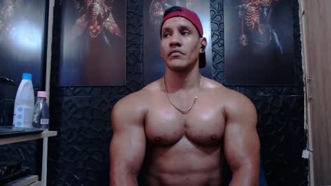 Viktor Herrera online show from February 26, 6:33 pm