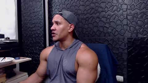 Viktor Herrera online show from February 22, 6:41 pm