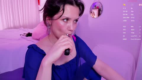 Snapshot of viktoriakiss chatting on January 28, 9:08 pm viktoriakiss online show from January 28, 9:08 pm