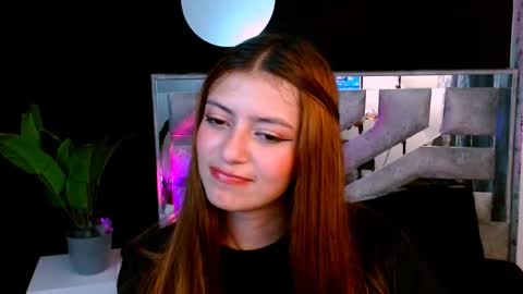 viky_evanss online show from October 23, 7:37 pm