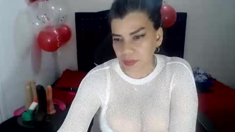 VIKY ADAMS online show from February 14, 8:37 pm
