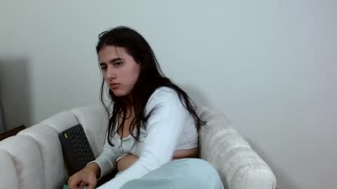 vikysexy28 online show from February 18, 4:37 am