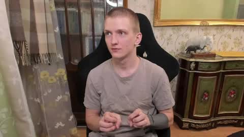 Dimoooooon online show from April 18, 7:29 pm