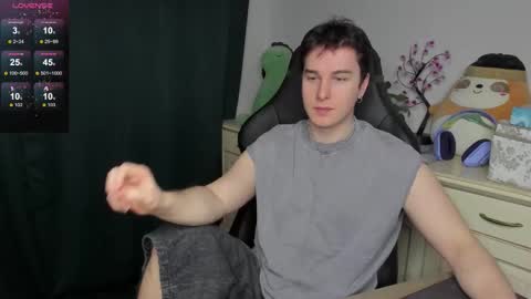 Vincent Strong online show from January 18, 8:23 am