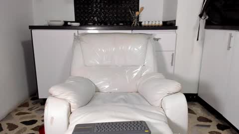 Vincent online show from January 27, 1:59 am