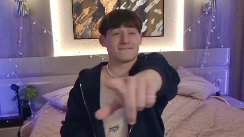 Vinsant online show from April 10, 12:10 pm