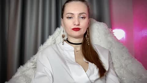 Funny  girl online show from October 19, 11:31 pm