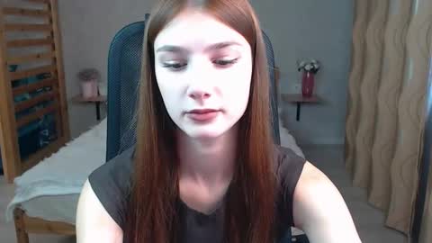 violaberry__ online show from October 20, 4:17 am