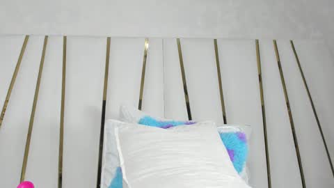 violeet_gray online show from September 29, 11:53 am