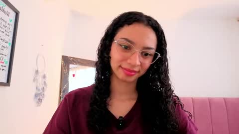 violet__15 online show from May 11, 12:12 pm