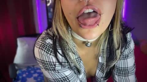 Snapshot of violet_hentai01 chatting on March 1, 12:50 am Violete Hentai01 online show from March 1, 12:50 am