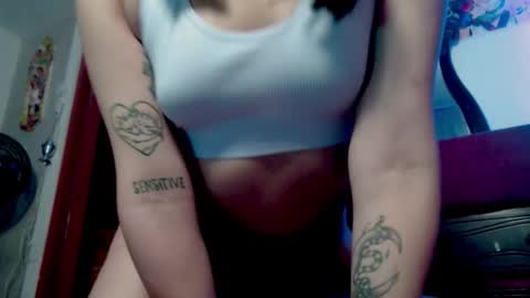 Violete Hentai01 online show from October 15, 12:58 am