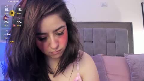 Violet Nova online show from March 9, 11:26 am