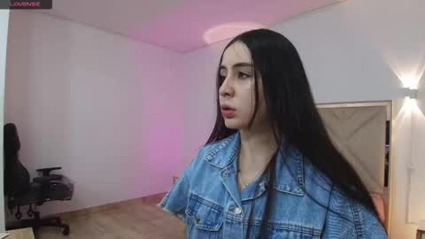 violet_tay1 online show from October 25, 11:42 am