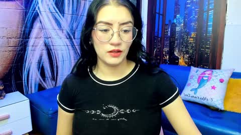 Snapshot of violeta_diazz chatting on January 29, 9:17 pm online show from January 29, 9:17 pm