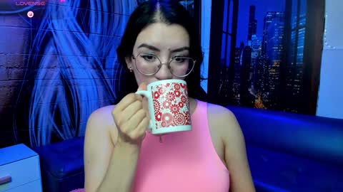 Snapshot of violeta_diazz chatting on January 9, 4:08 am online show from January 9, 4:08 am