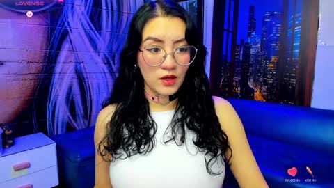 Snapshot of violeta_diazz chatting on January 3, 9:26 pm online show from January 3, 9:26 pm
