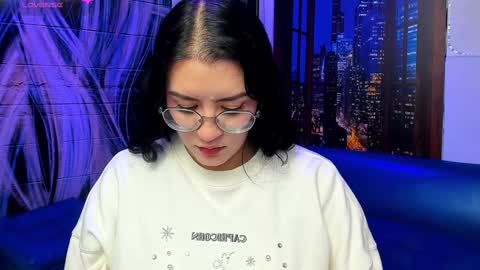 Snapshot of violeta_diazz chatting on February 5, 9:07 pm online show from February 5, 9:07 pm