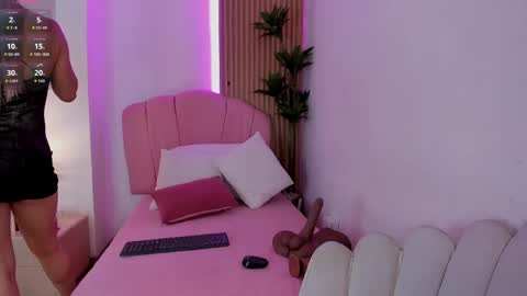 violeta_sannz online show from May 9, 12:22 pm