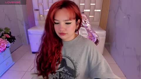 Snapshot of violeta_sub chatting on January 22, 1:32 pm IG violeta sub online show from January 22, 1:32 pm