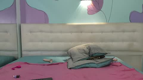 Violetahsuky online show from December 8, 7:43 pm