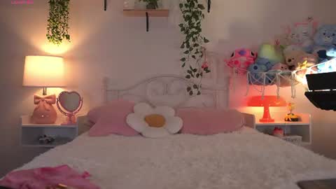 violeth___ online show from June 21, 10:32 am