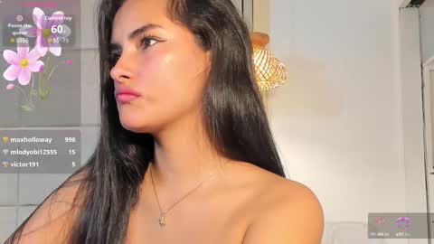 violeth online show from September 30, 7:57 pm