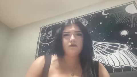 Violet Kitty online show from October 18, 3:33 am