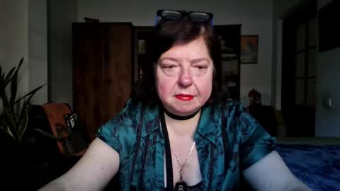 violetpulse online show from March 1, 1:37 pm