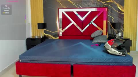 Violet Rose online show from January 7, 8:58 pm