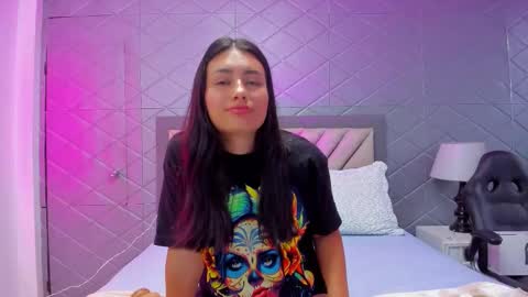 Violet Rousse online show from December 22, 4:58 pm