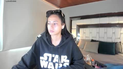 Snapshot of violetskinny chatting on September 14, 5:03 pm violetskinny online show from September 14, 5:03 pm