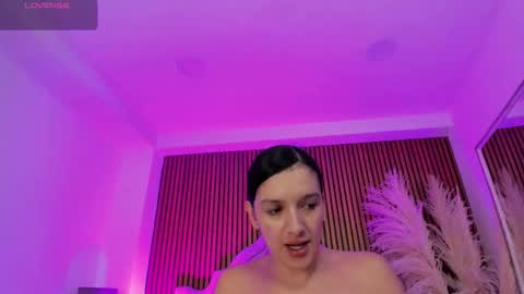 violett_hott_ online show from February 3, 12:31 pm