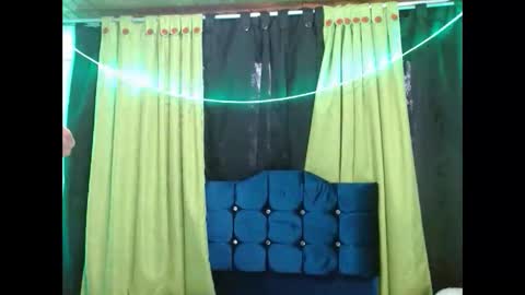 violetta_dreams online show from November 12, 8:44 pm