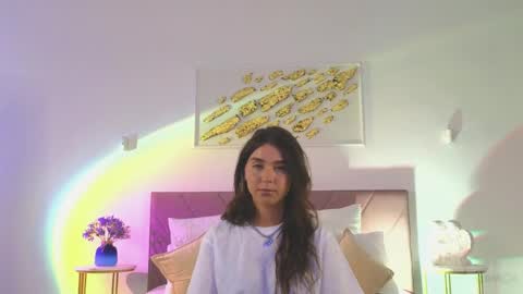 violetta_finch online show from April 23, 10:12 am