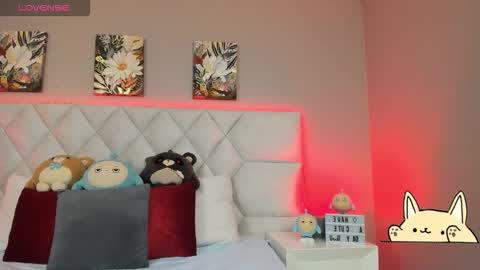 Violeta  online show from September 27, 3:59 am