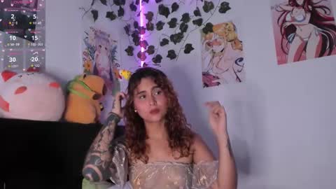 Violette  online show from December 18, 8:03 pm