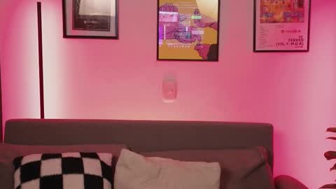 Violet online show from November 10, 3:09 am