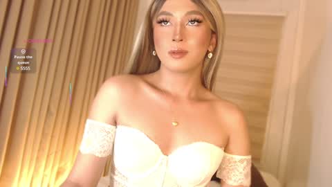 Best Of Both Worlds online show from January 24, 12:42 am